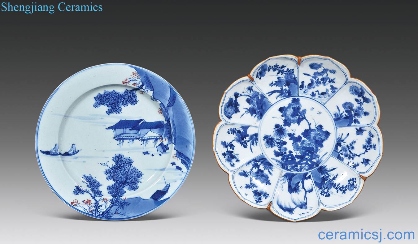 The qing emperor kangxi Blue and white youligong landscape tray, blue and white flower on grain lotus-shaped plate of each one
