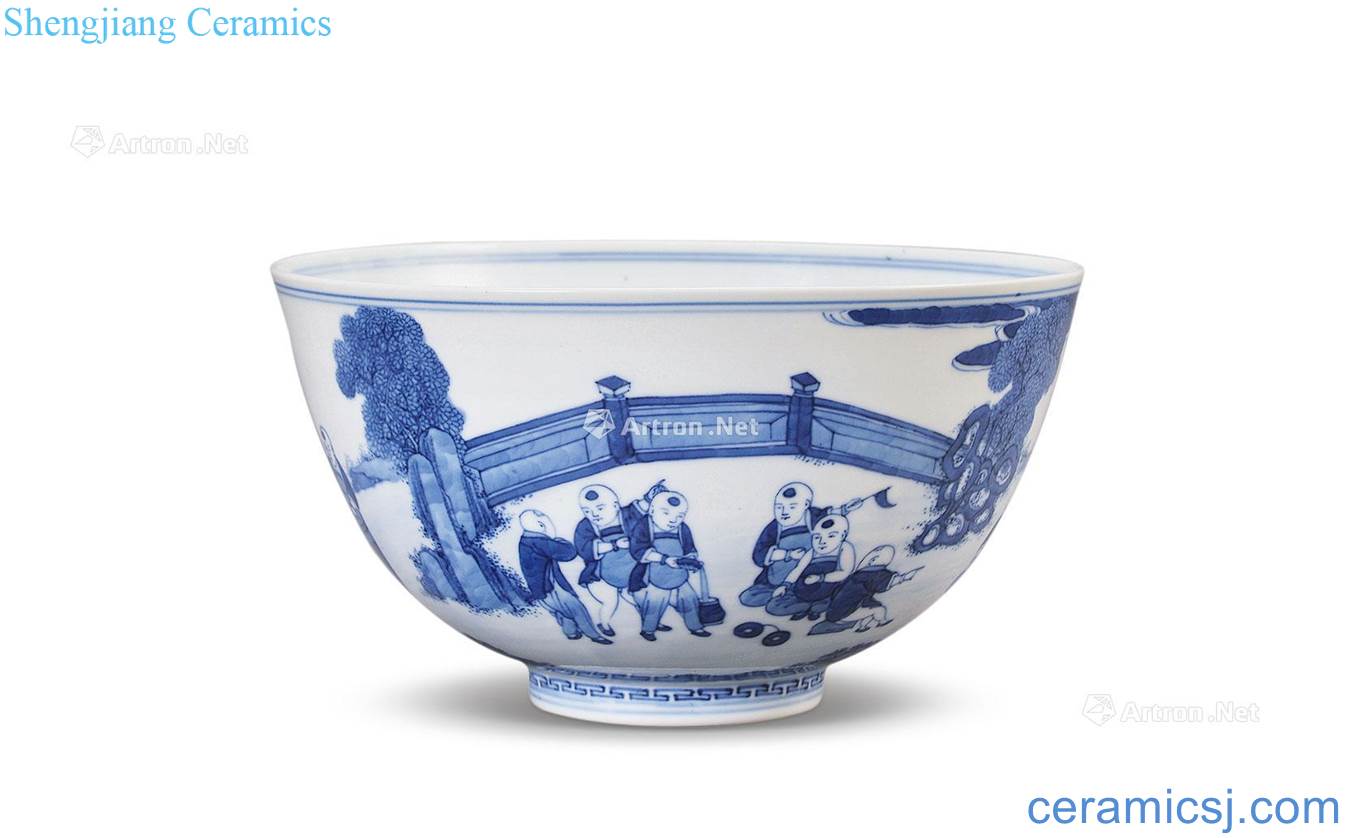 Qing xuantong Blue and white yard figure baby play bowls