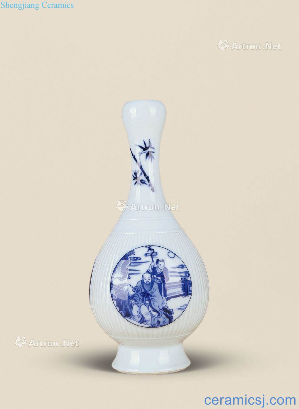 The qing emperor kangxi porcelain medallion character lines garlic bottle