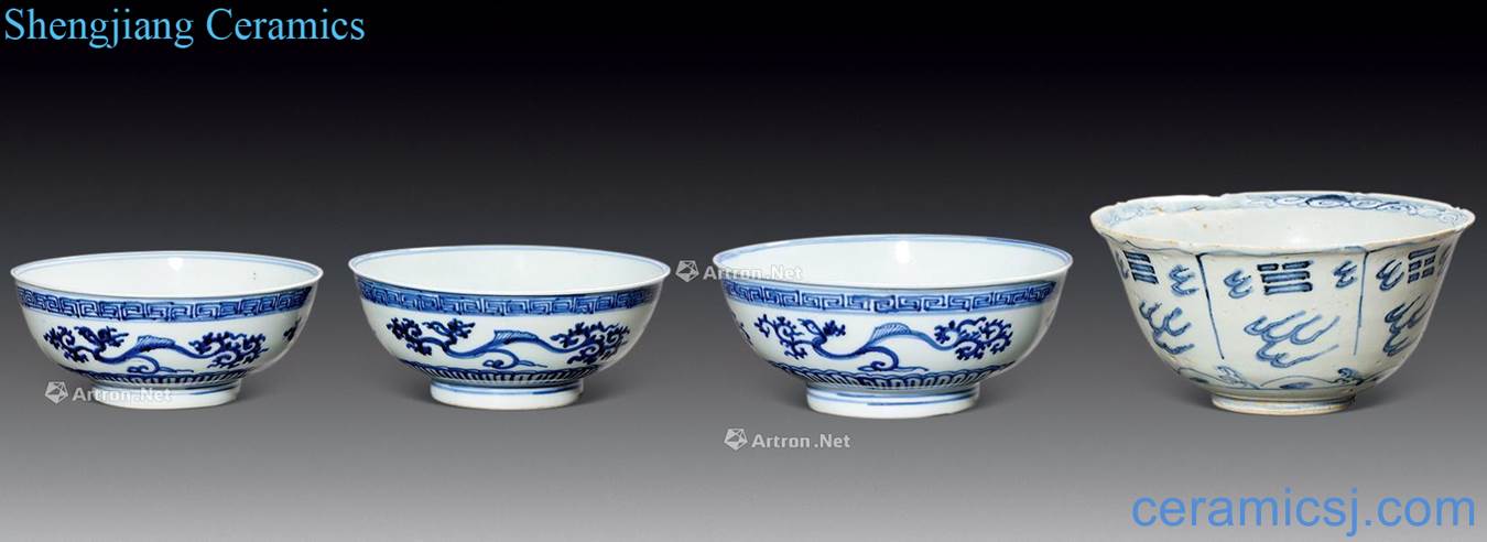 In the 17th century blue and white bowl (four)