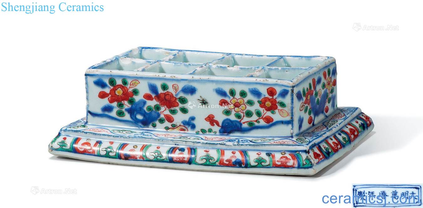 Ming wanli Blue and white color flower tattoo box