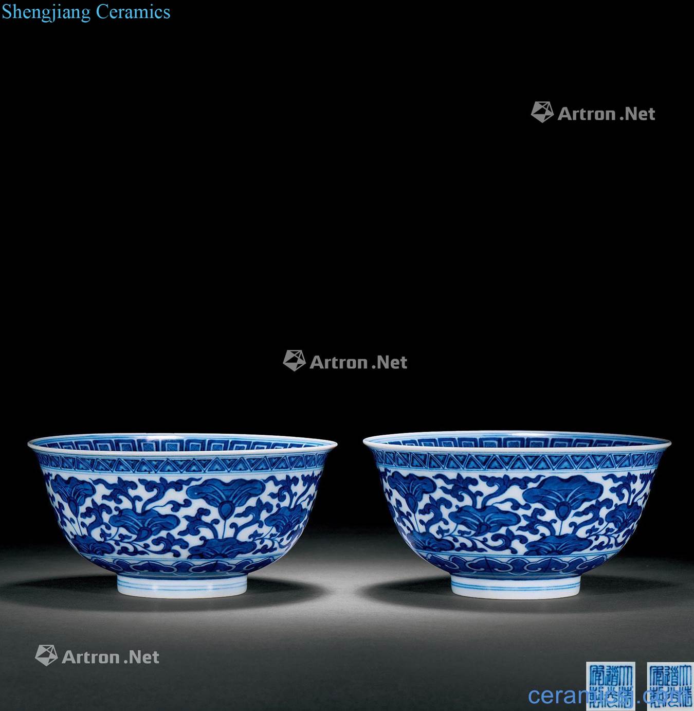 Light blue and white clover wen qing bowl (a)