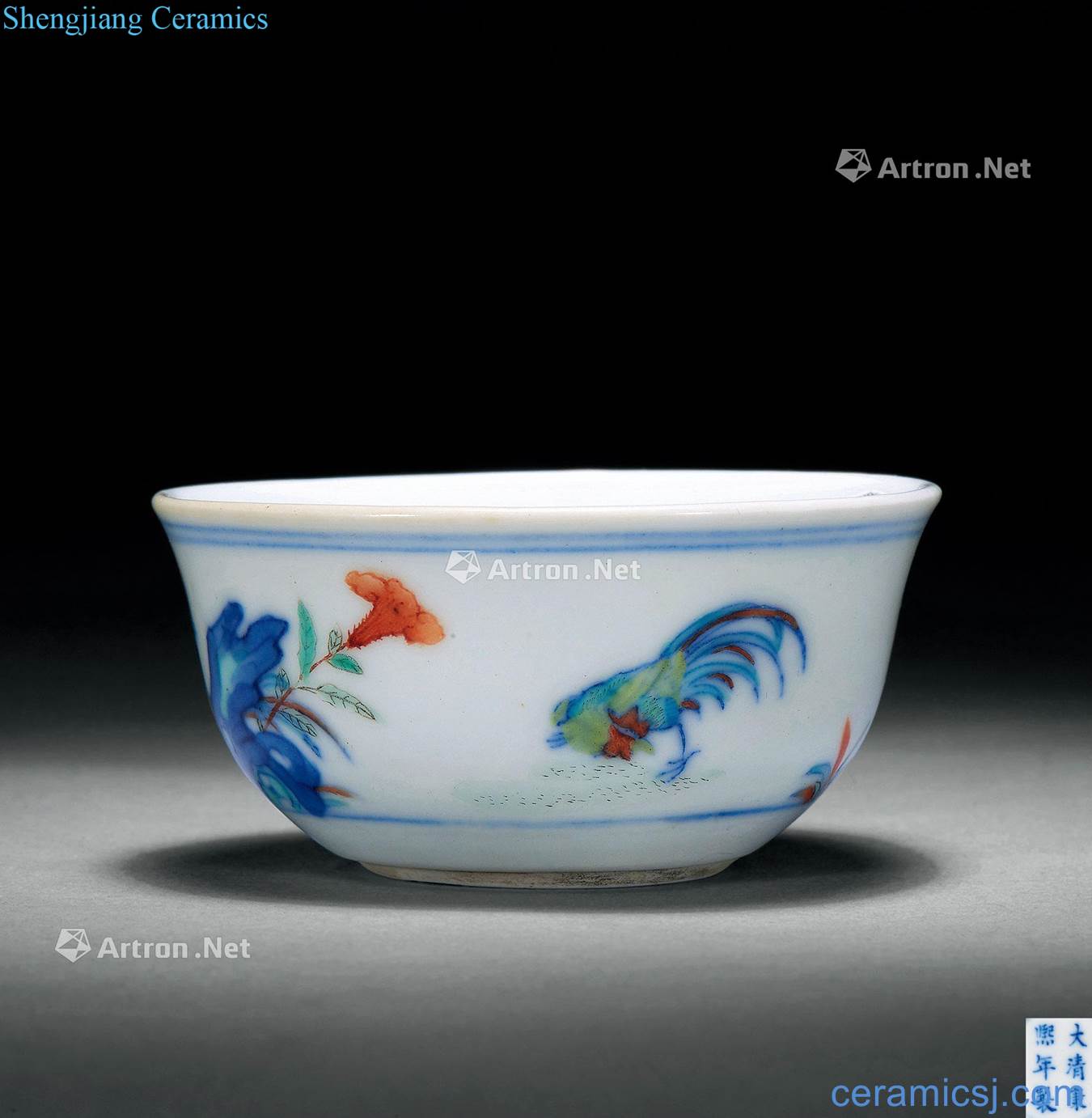 The qing emperor kangxi color bucket cylinder cup chicken