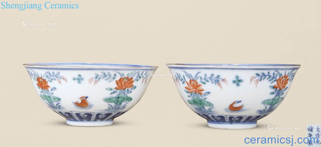 The bucket color lotus pond yuanyang green-splashed bowls reign of qing emperor guangxu (a)