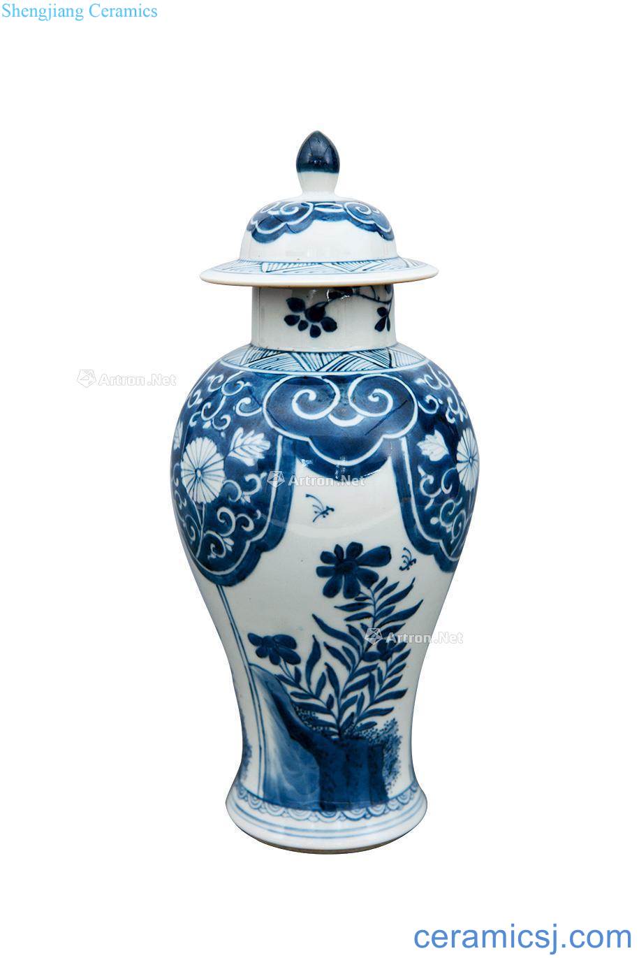 The qing emperor kangxi Blue and white medallion cover pot flowers