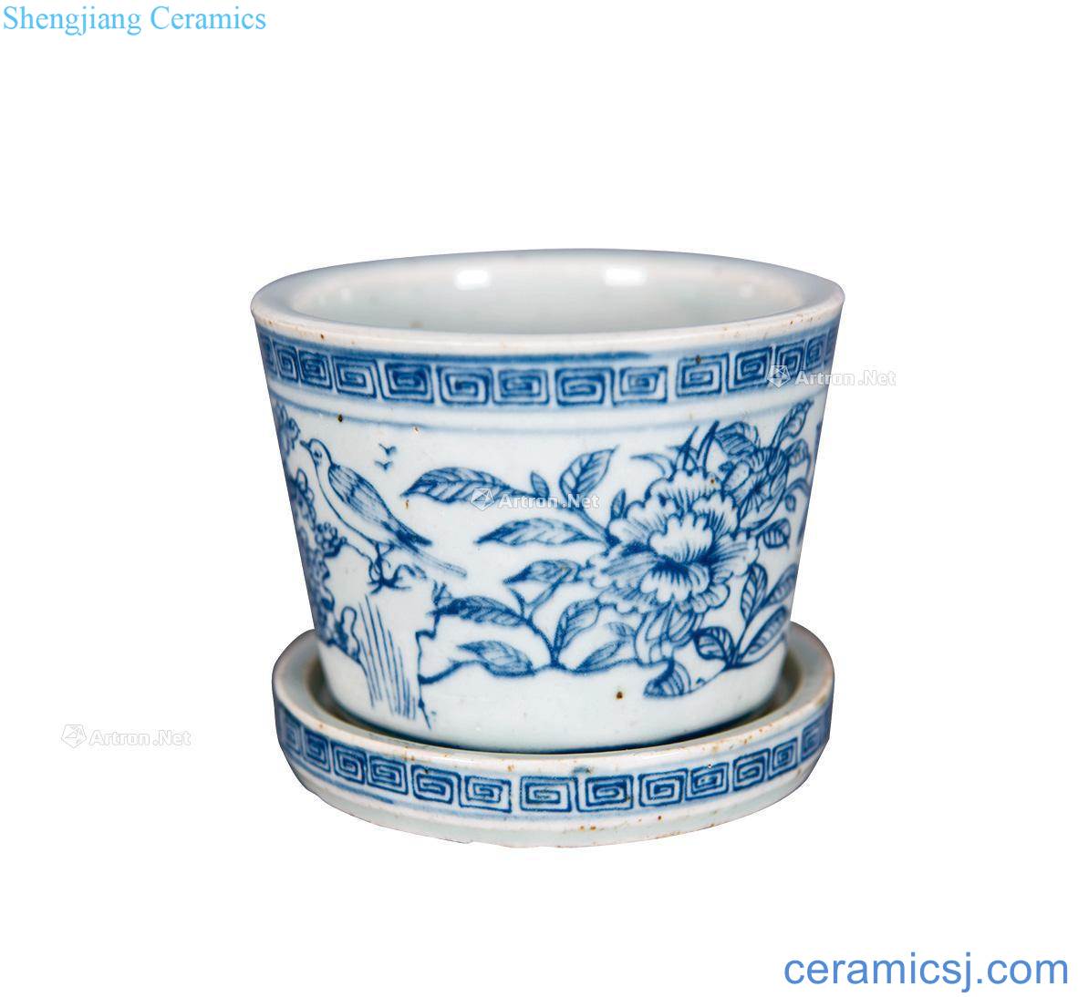 qing Blue and white flower on grain flowerpot