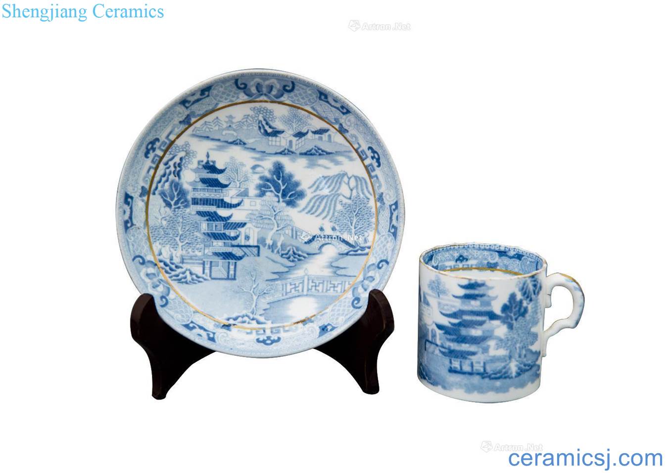 Qing dynasty blue and white paint cup saucer (a)