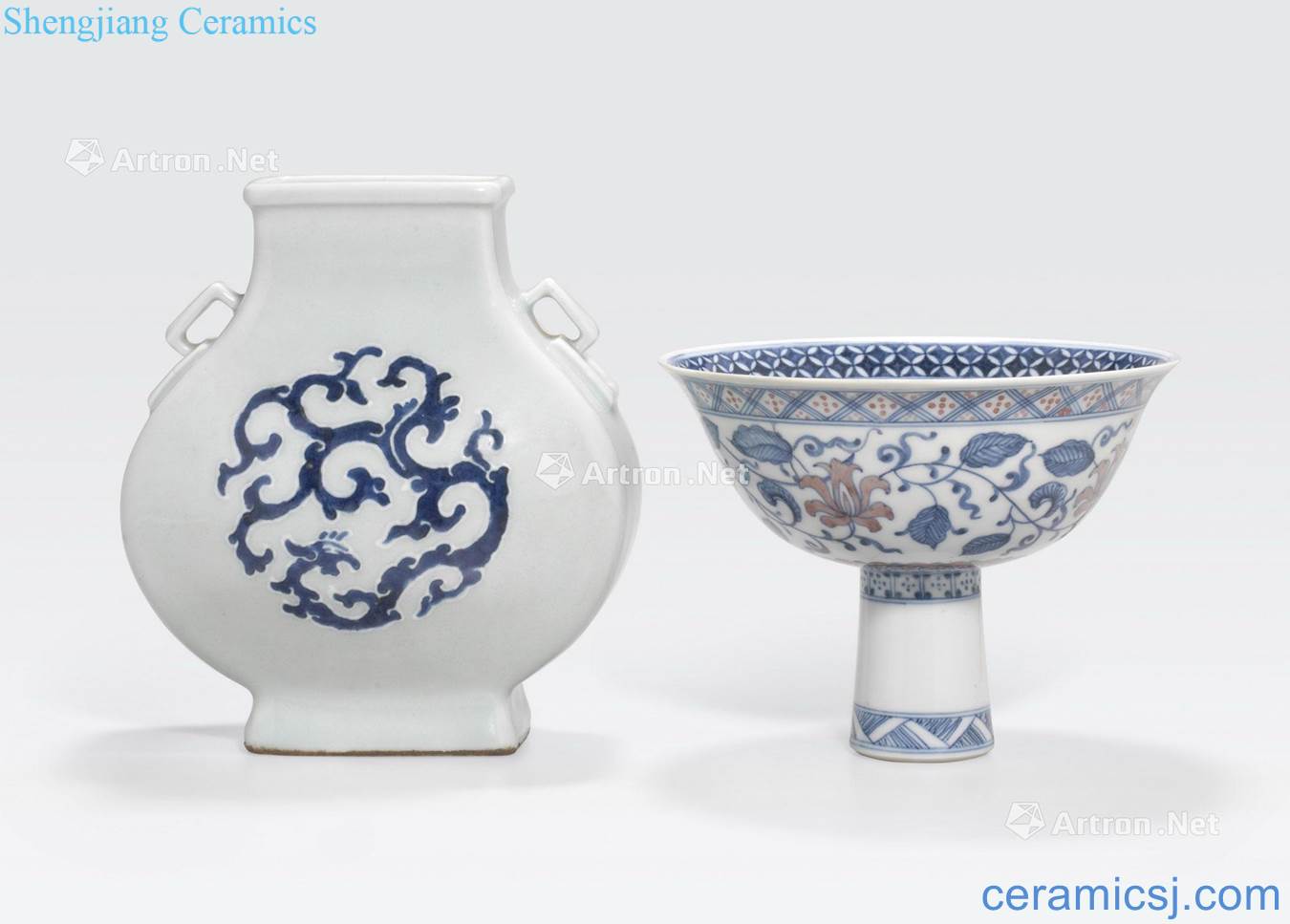 TWO PORCELAIN CONTAINERS WITH UNDERGLAZE DECORATION
