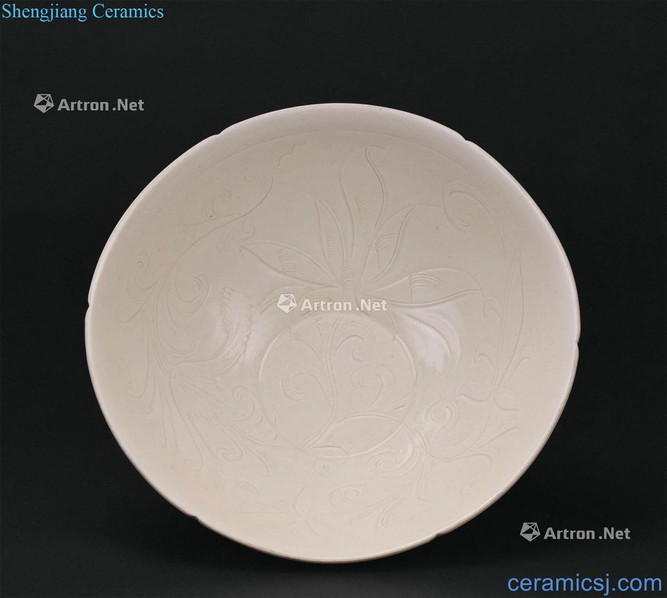 Gold/yuan The peony pattern bowl kiln