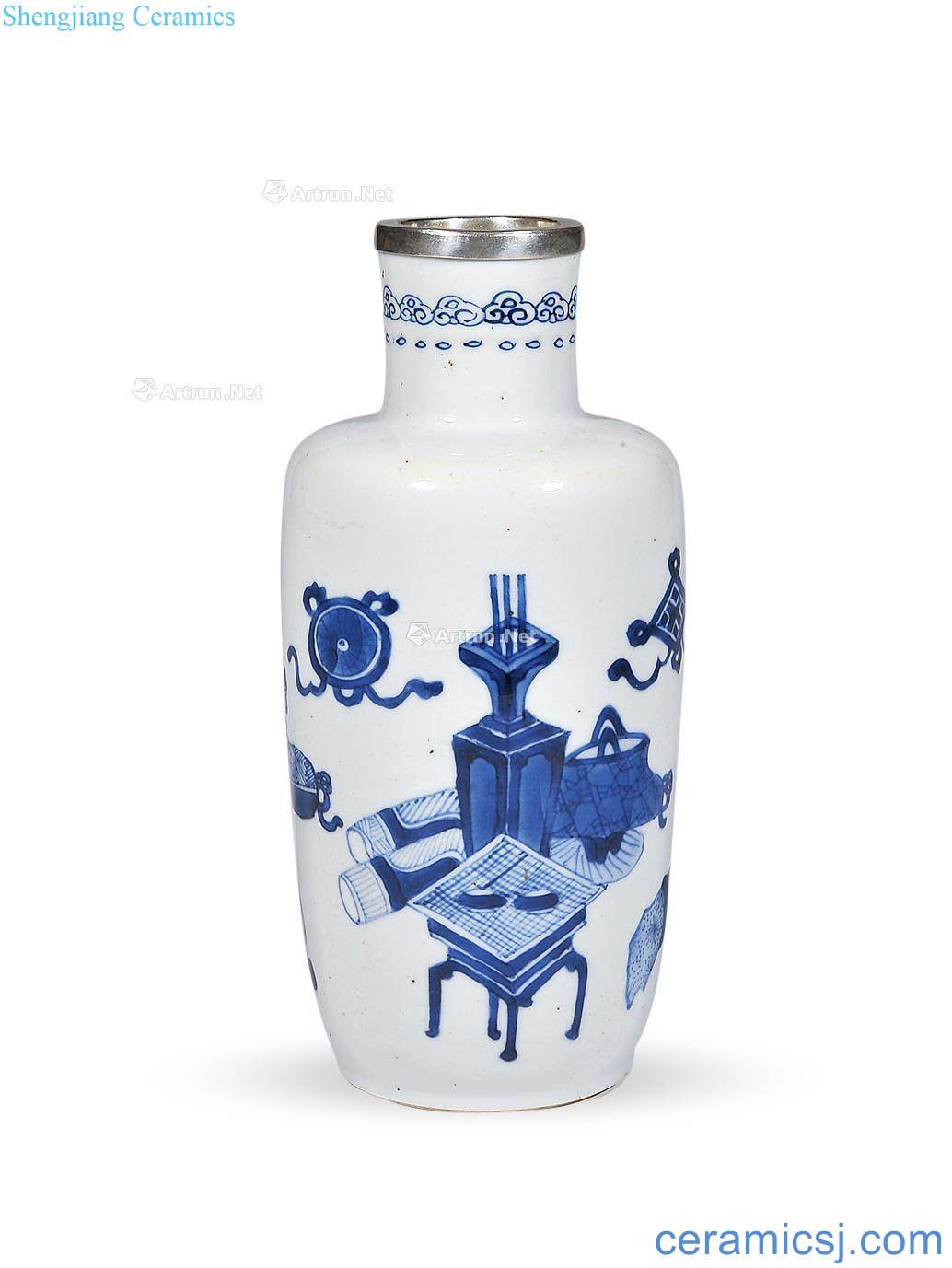 The qing emperor kangxi Blue and white antique lines were bottles