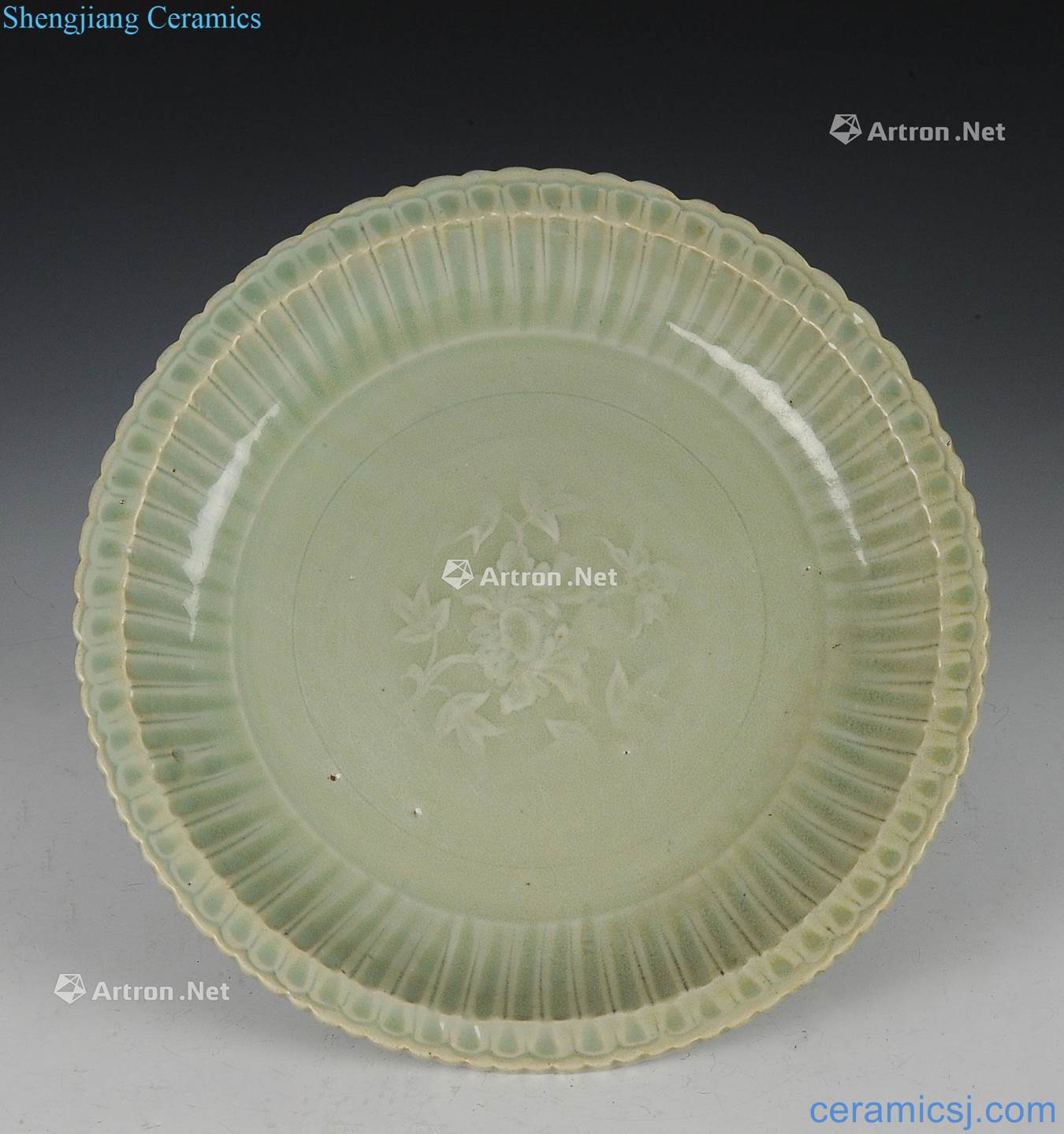 Ming dynasty Longquan Celadon Plate