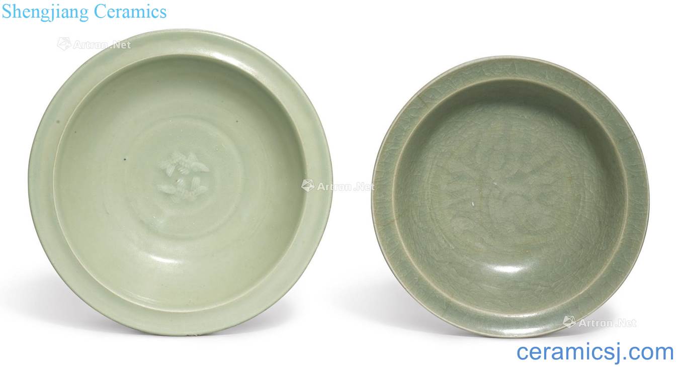 Song to the Ming qing glaze (two)