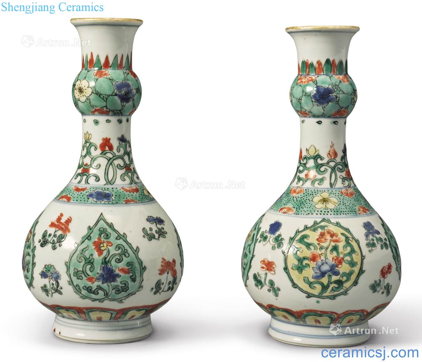 The qing emperor kangxi multicoloured medallion floral print flask (a)