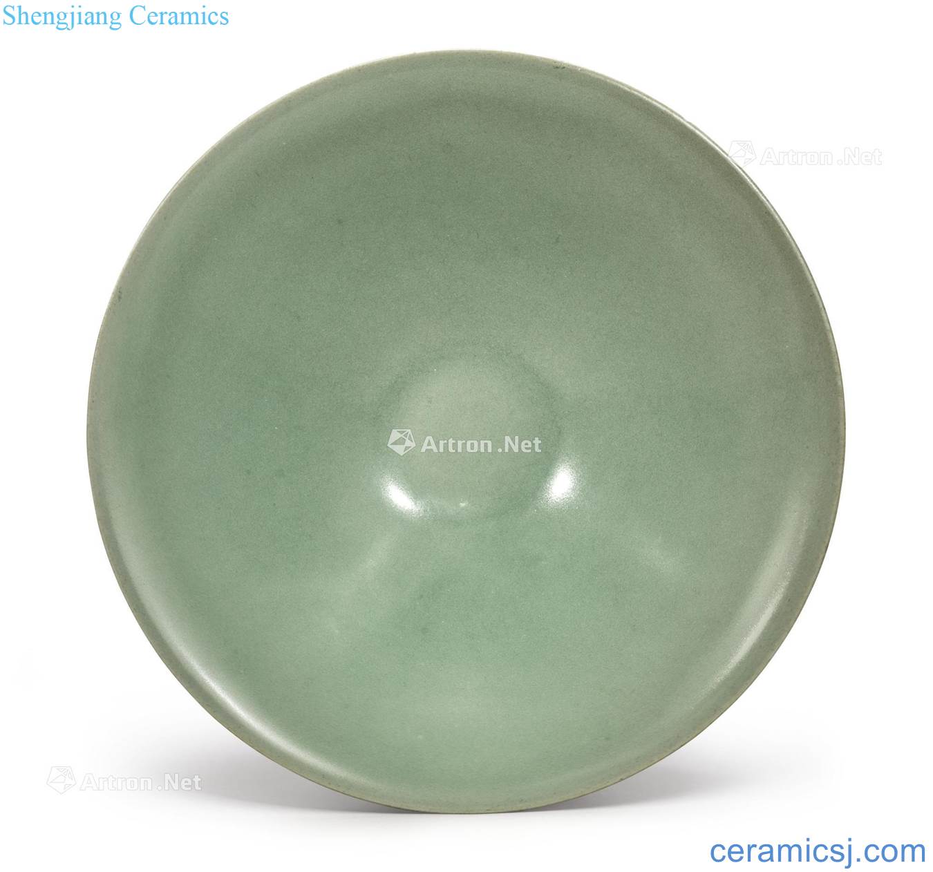 The southern song dynasty Longquan celadon green glaze 盌 dai li