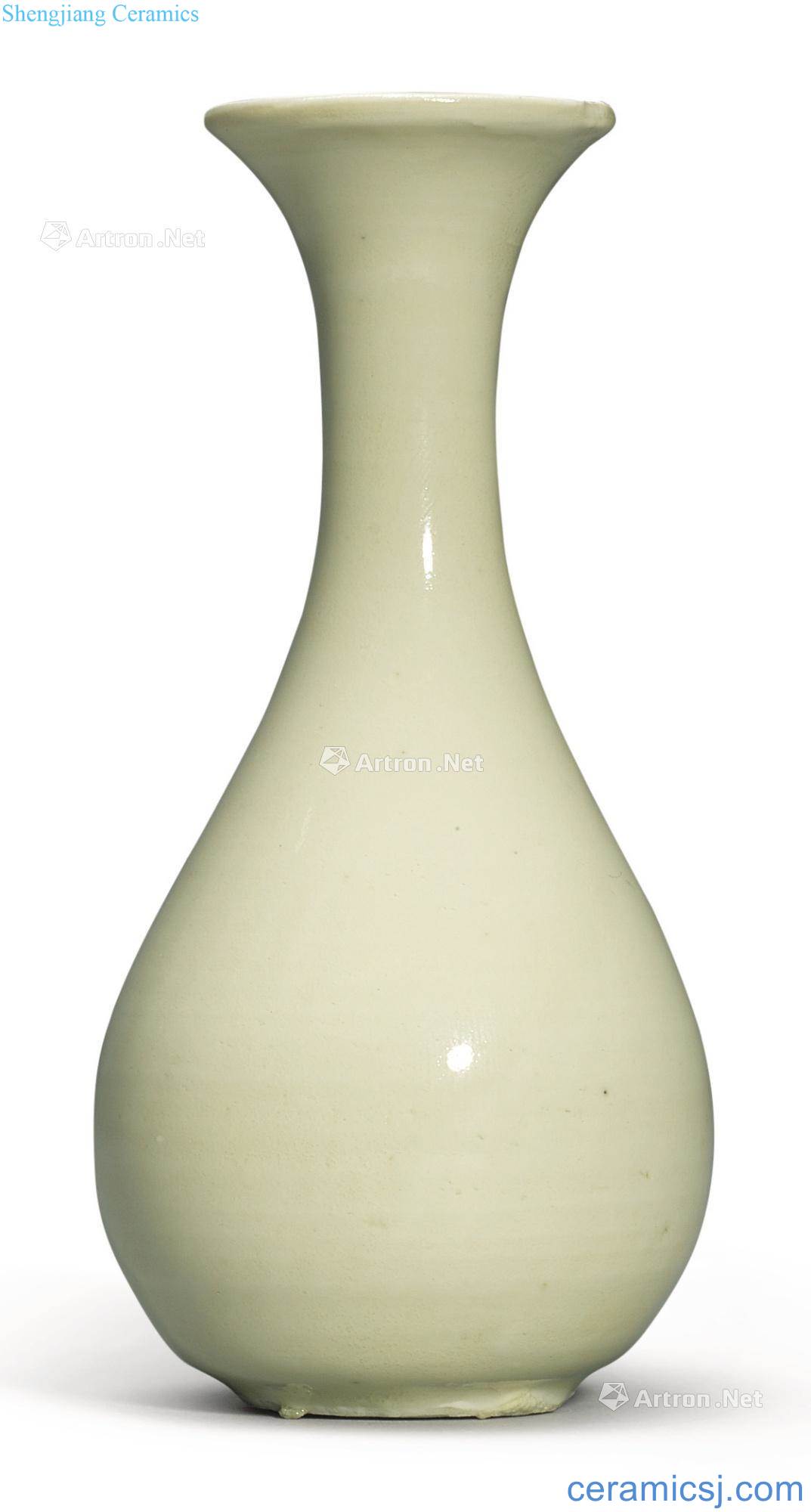 Gold/northern song dynasty kiln is small white glaze okho spring bottle