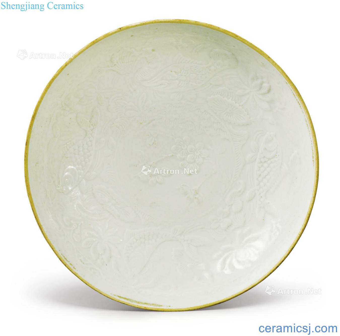 Ming/qing qing white glaze is a lotus pond fish tray