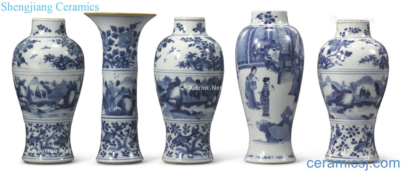 The qing emperor kangxi porcelain bottles of five pieces