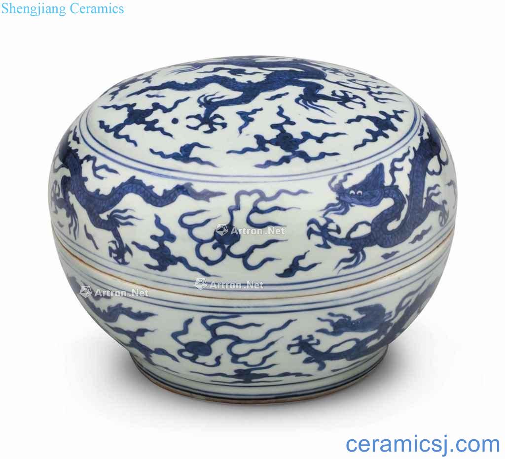 Ming jiajing Blue and white dragon flying play pearl grain dome box