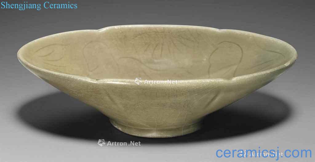 Tang, the kiln carved lotus leaf veins haitang 盌