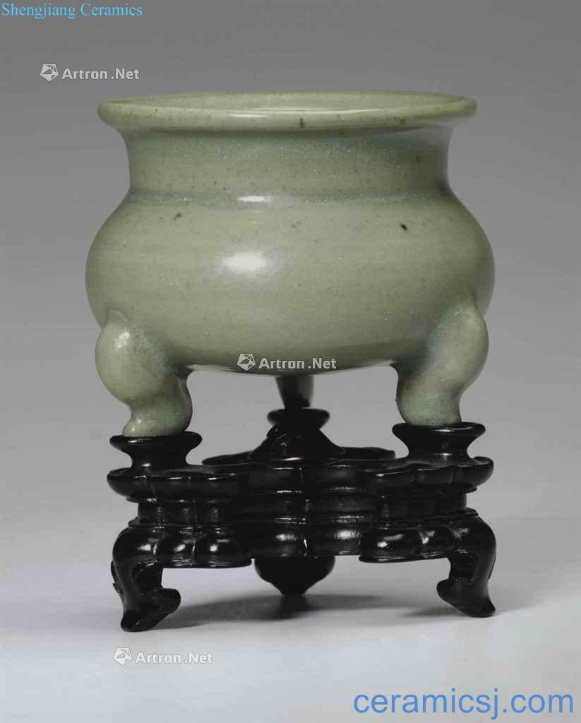Song/gold Green glaze small furnace masterpieces