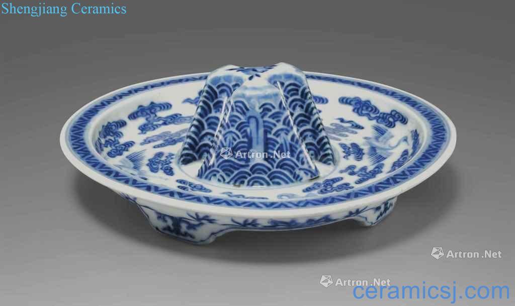 Qing qianlong Blue and white hill seawater James t. c. na was published grain jue