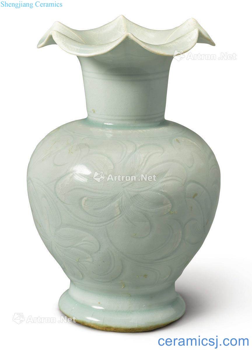 Northern song dynasty blue white glazed carved day lilies flower bottle mouth lines