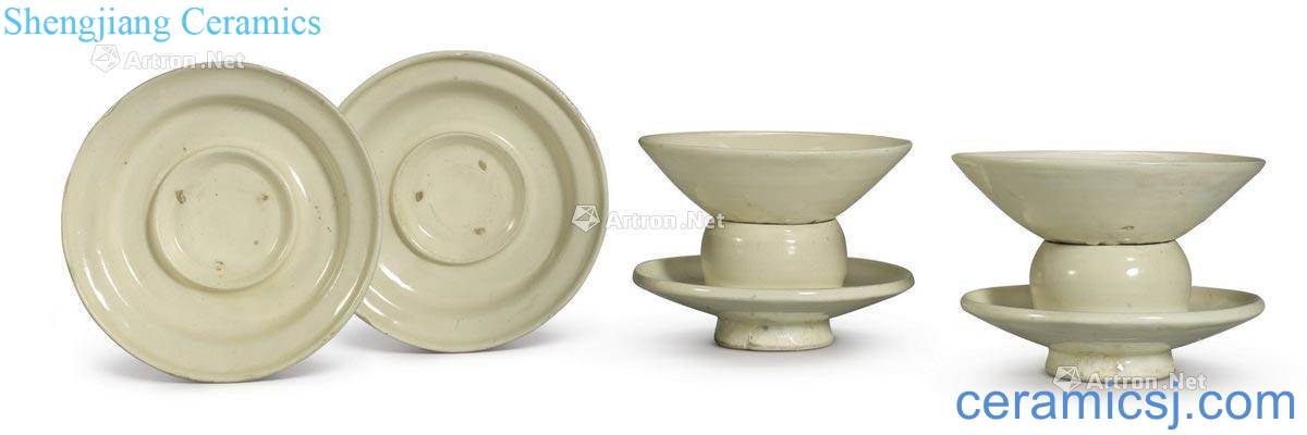 Northern song dynasty ~ gold magnetic state kiln is small 盌 craft lamp and tray two sets