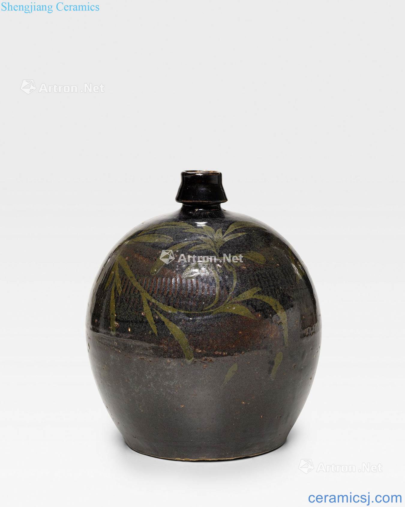 Northern song dynasty/gold The black glaze rust pattern small mouth bottle