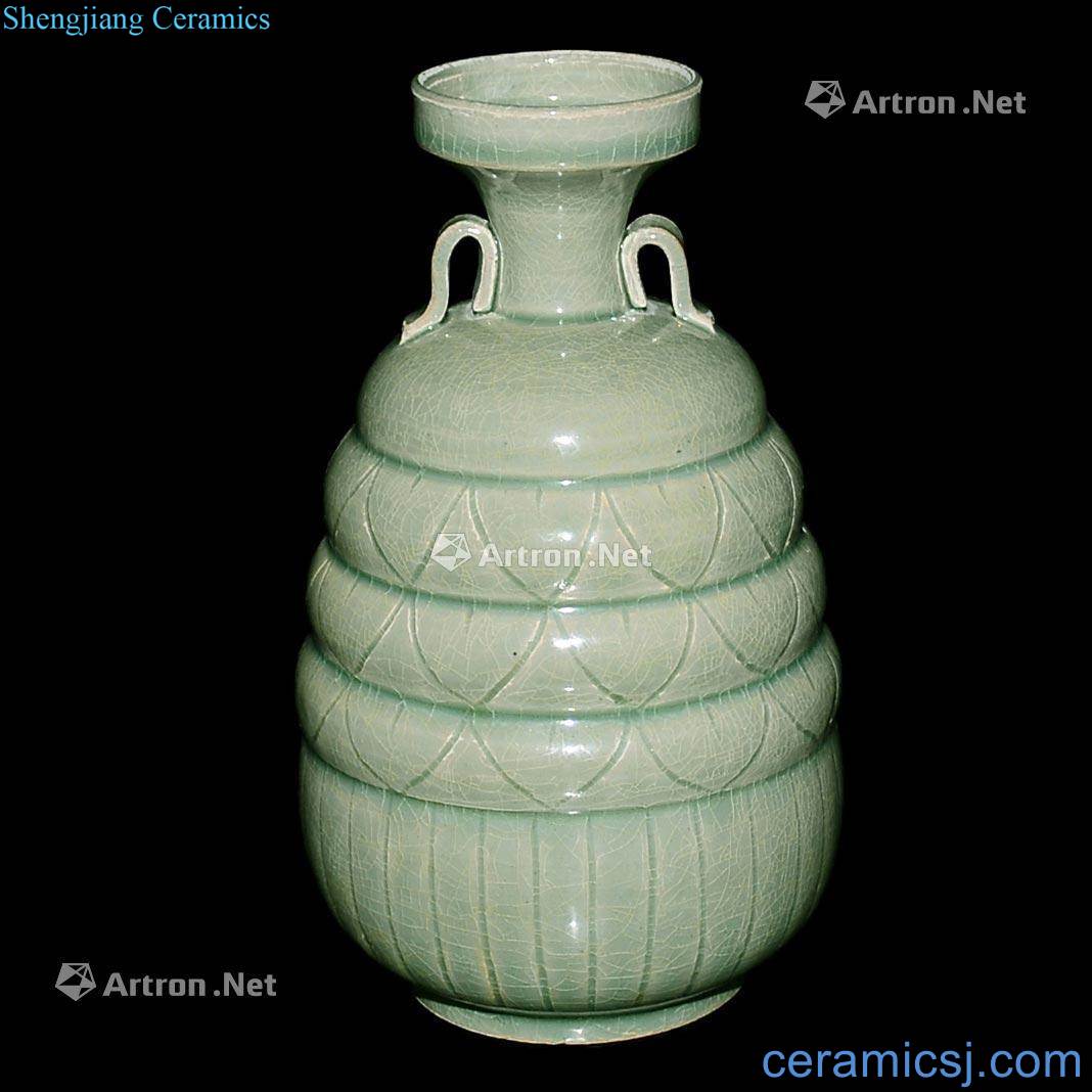 Northern song dynasty Longquan celadon hand-cut String lines five fold ears just bottles