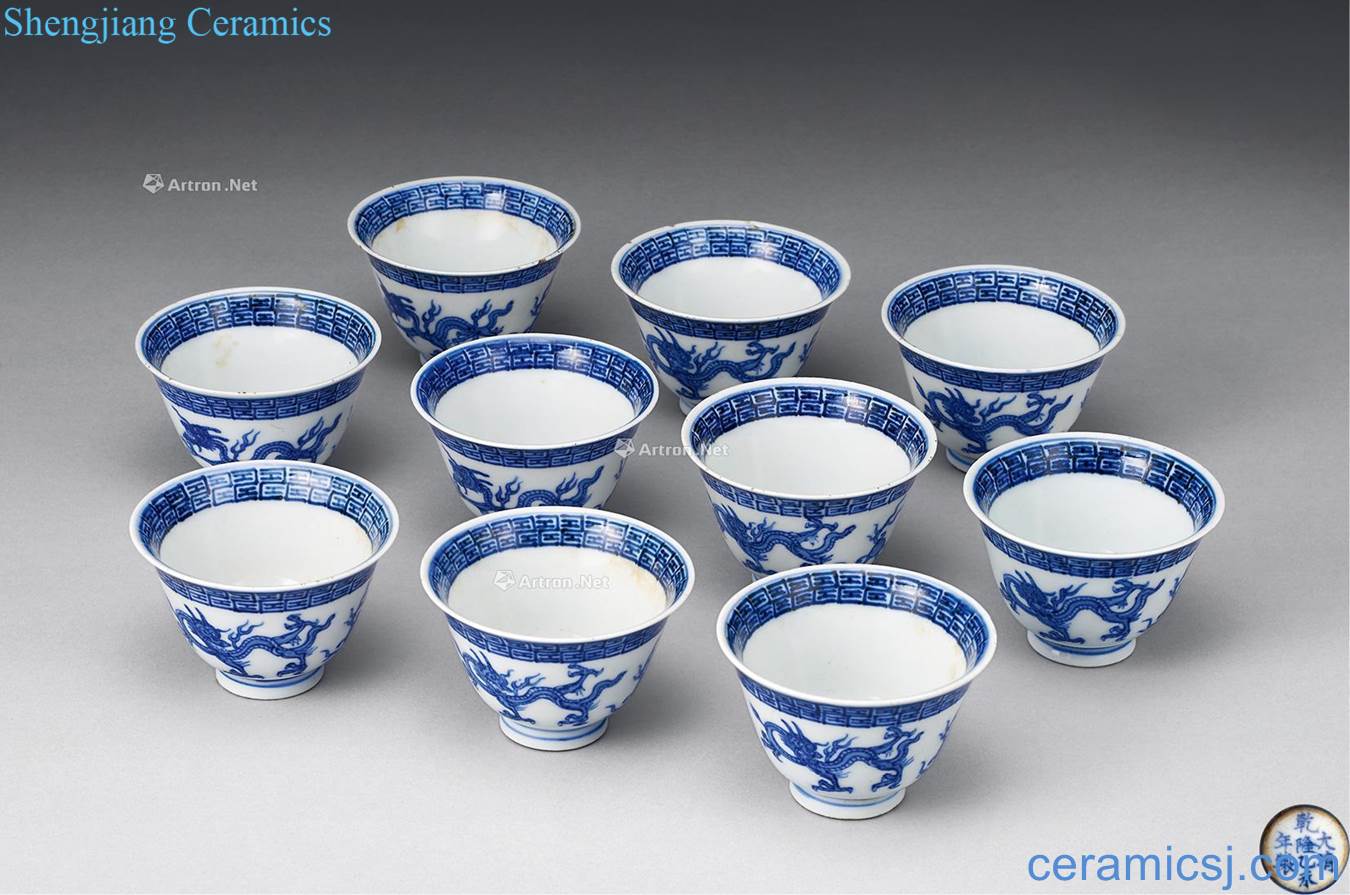Qing dynasty blue and white dragon cup (10 guest)