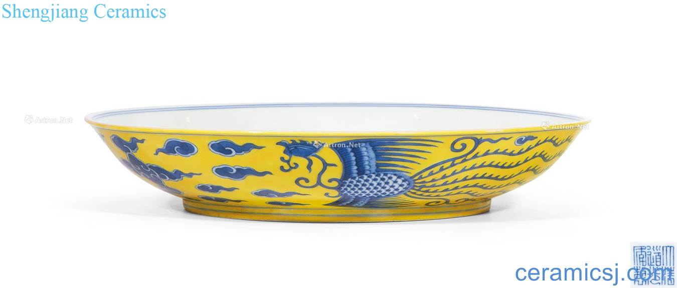 Qing daoguang Yellow blue and white chicken tray