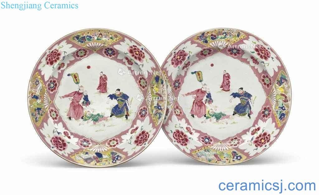 CIRCA 1735 ~ 40 A LARGE PAIR OF FAMILLE ROSE DISHES