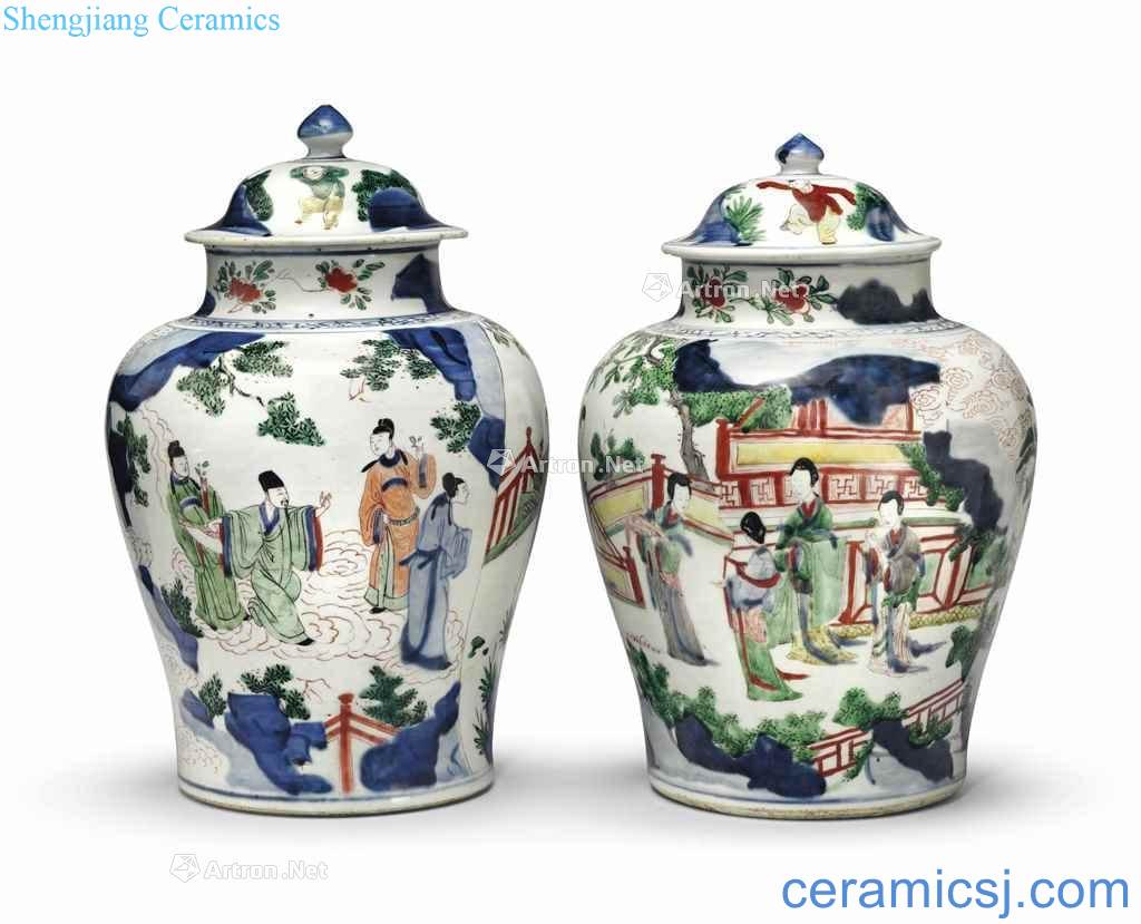 Newest MING DYNASTY A PAIR OF WUCAI JARS AND COVERS