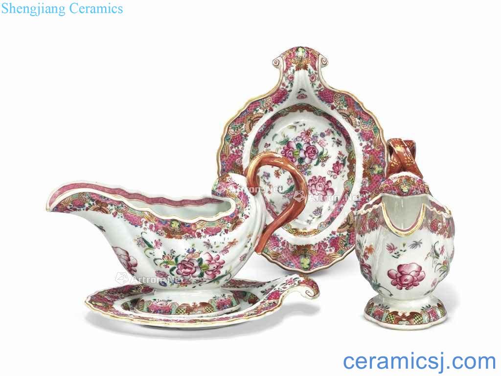 CIRCA 1775 A PAIR OF FAMILLE ROSE SHELL - SHAPED SAUCEBOATS AND STANDS
