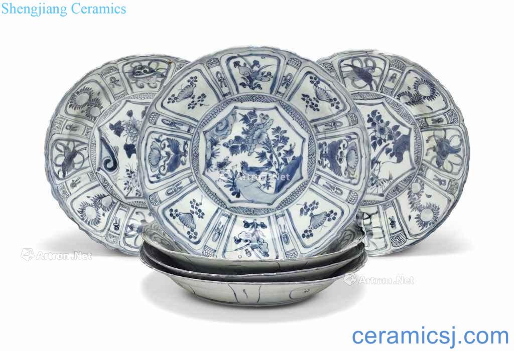TRANSITIONAL, MID ~ 17 th CENTURY SIX LARGE 'HATCHER CARGO' BLUE AND WHITE DISHES
