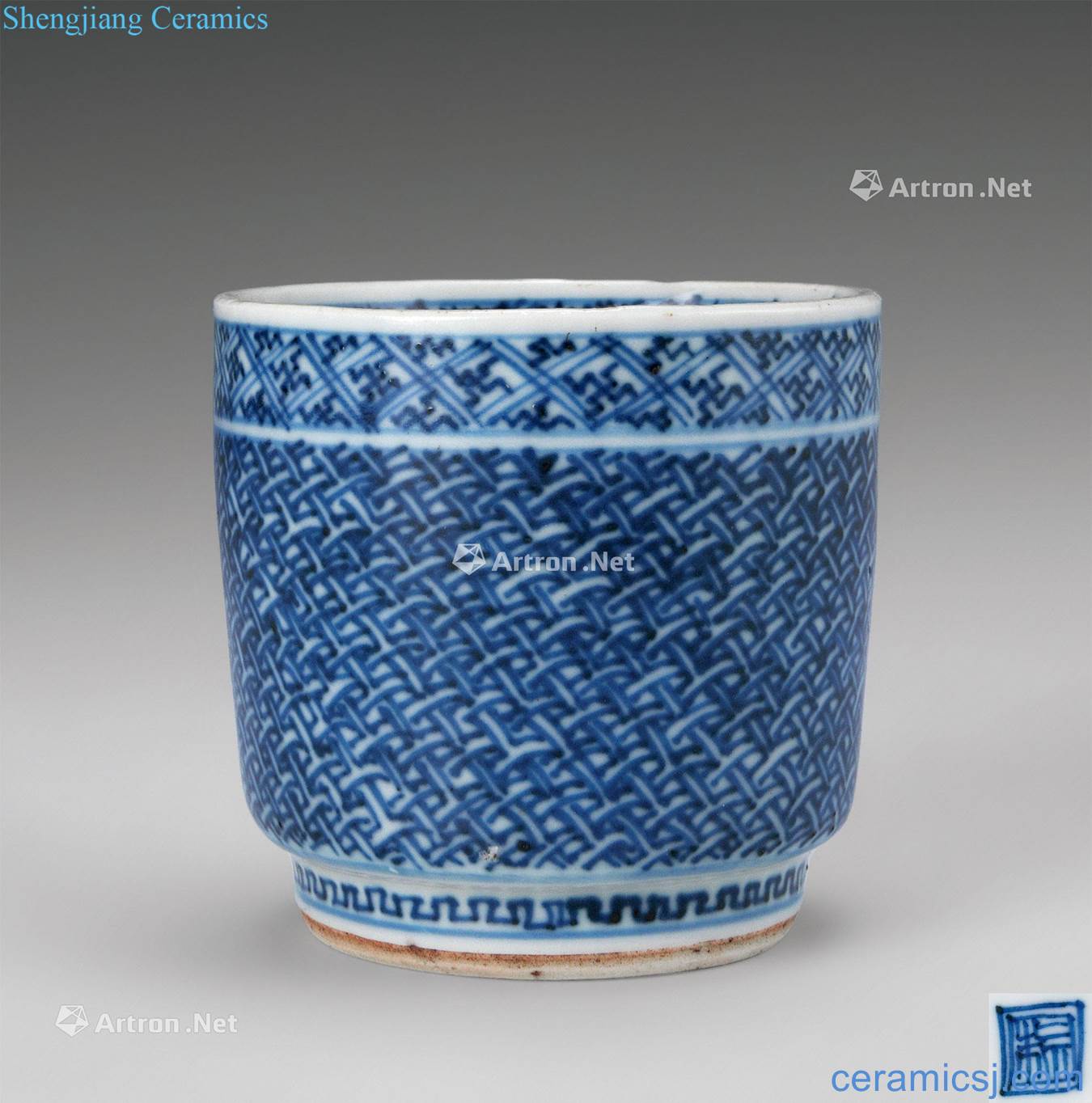In the qing dynasty (1644-1911) blue and white auspicious grain cup