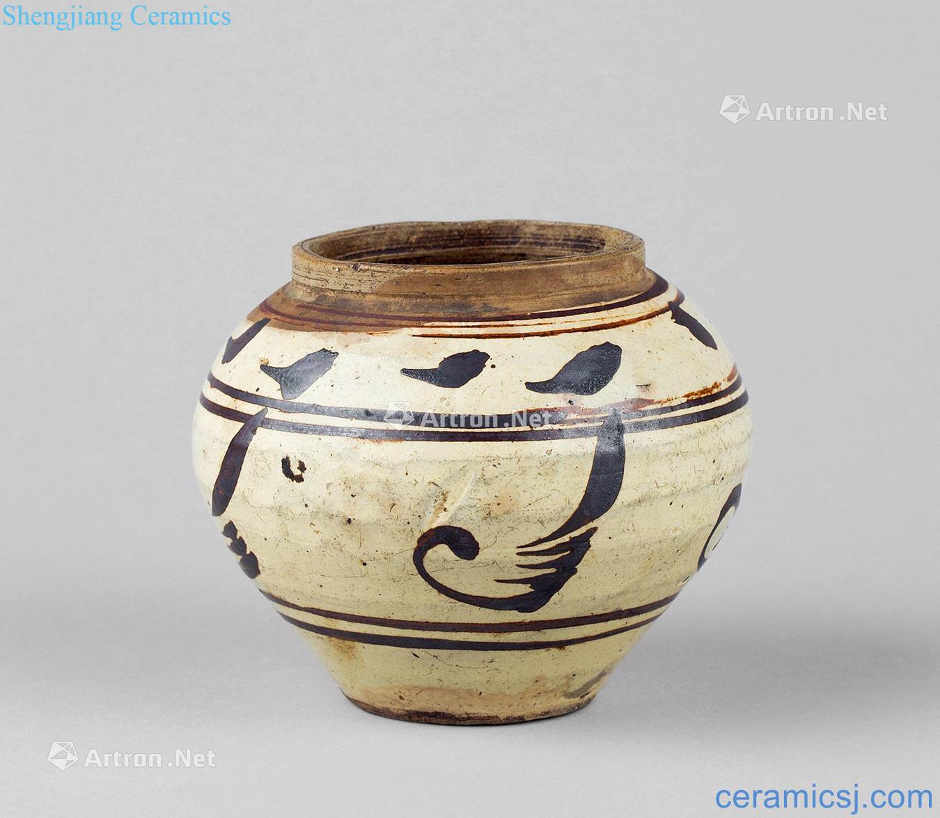 The song dynasty (960-1279) magnetic state kiln canister