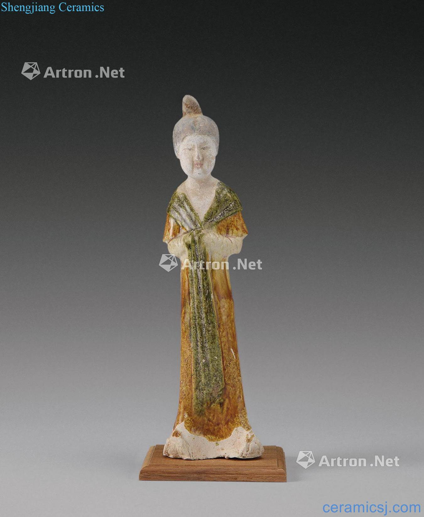 However, the tang dynasty (618-907), three-color figurines