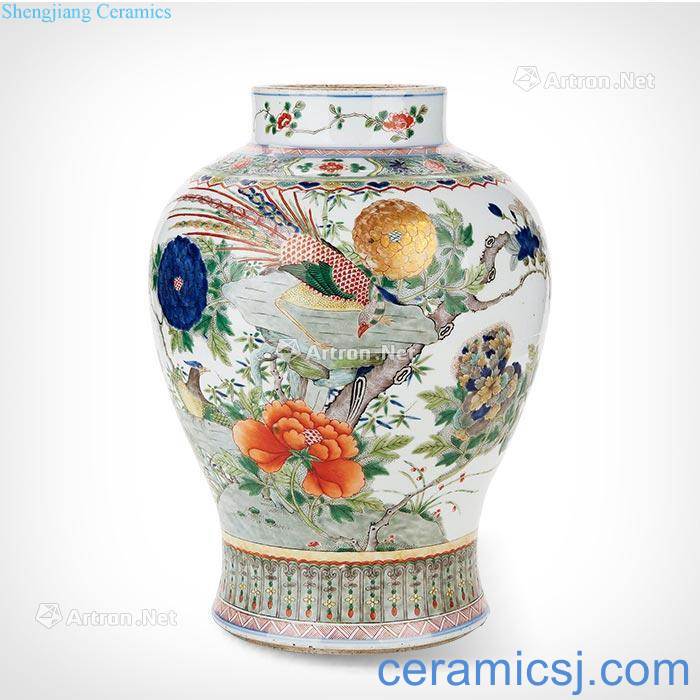 The qing emperor kangxi Colorful flowers and birds lines the general tank