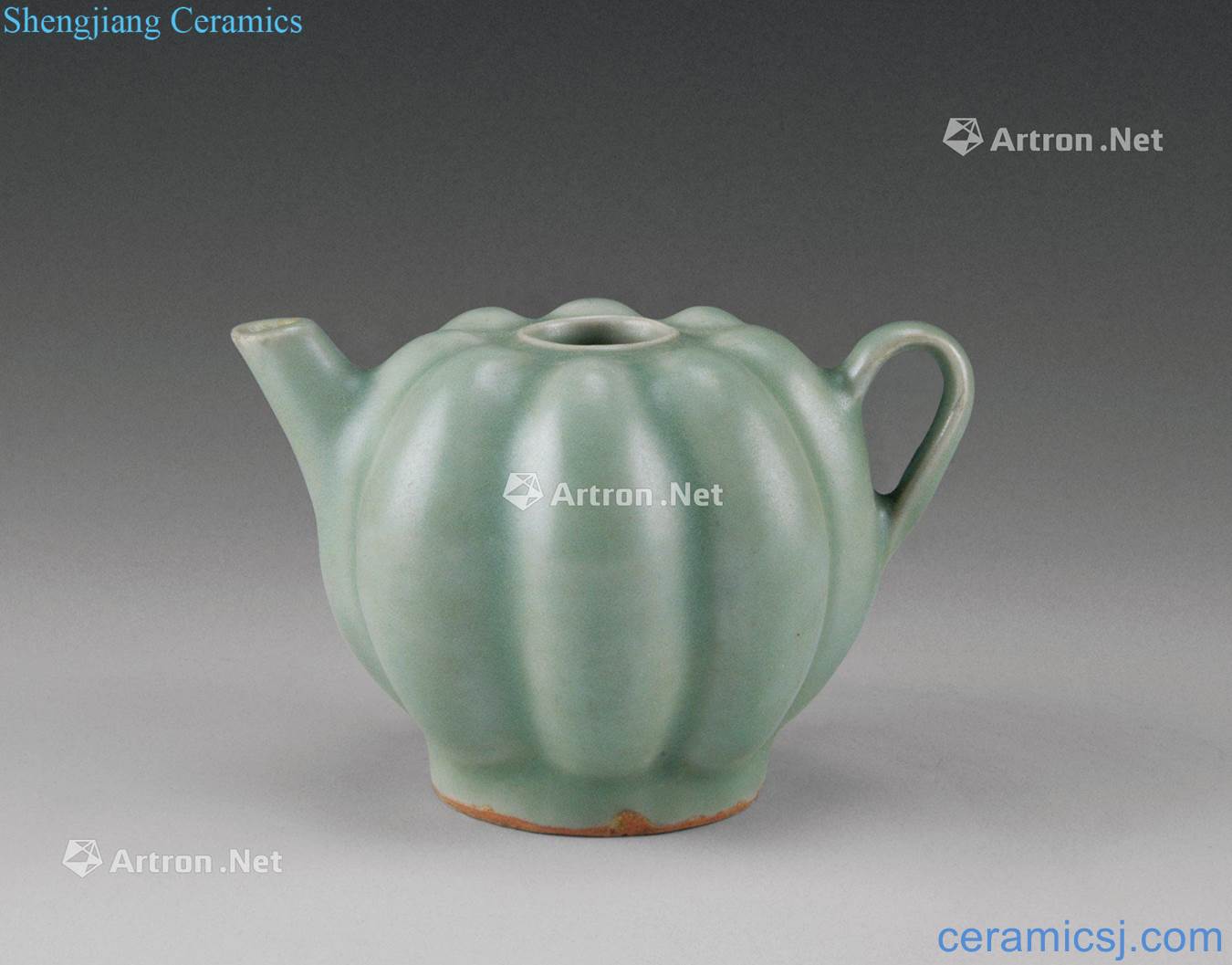 The southern song dynasty (1127-1279), longquan celadon melon prismatic ewer