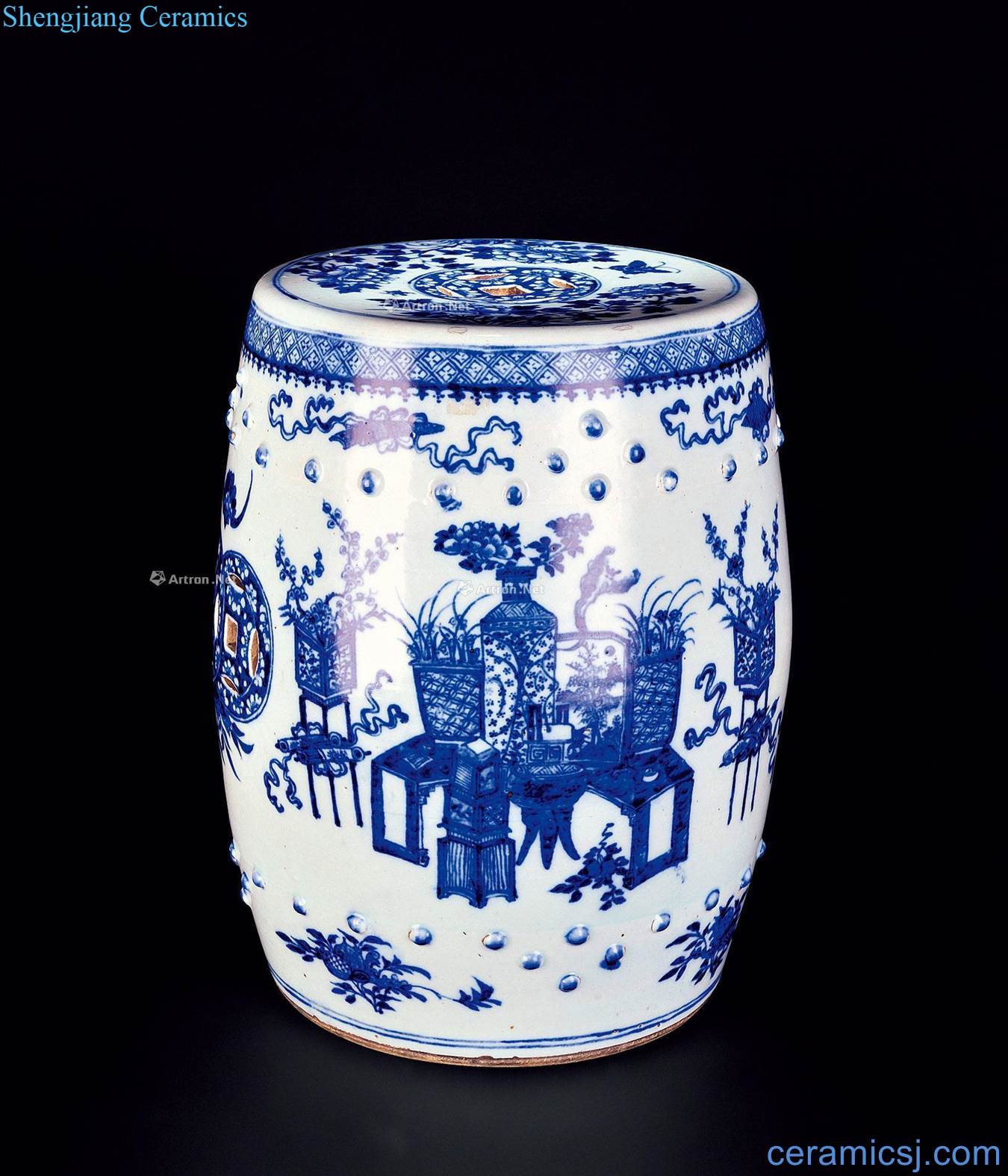 Qing dynasty blue and white flower tattoo stool