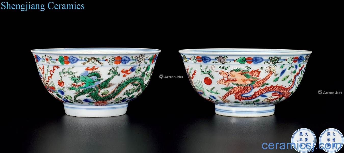 The qing emperor kangxi Five clouds longfeng green-splashed bowls (a)