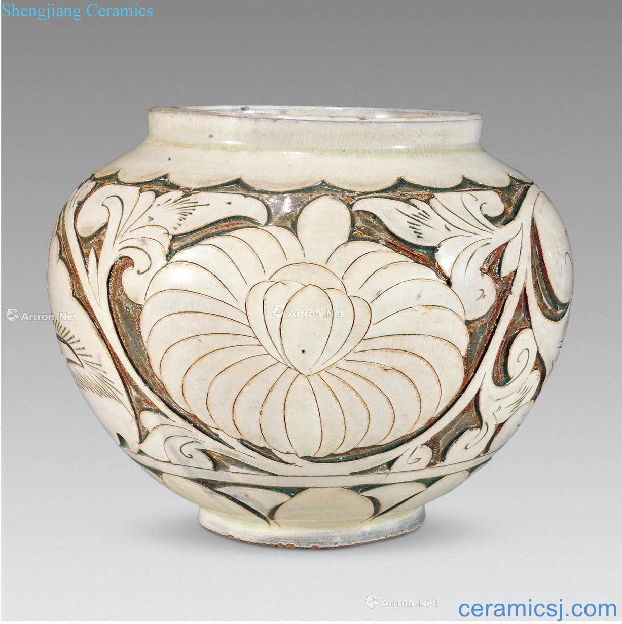 Song magnetic state kiln carved flower peony cans