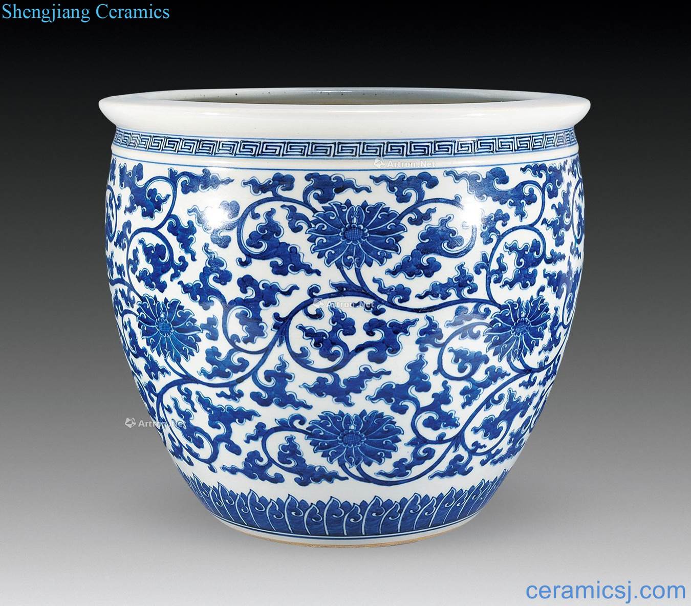 Qing qianlong Blue and white flowers painting cylinder