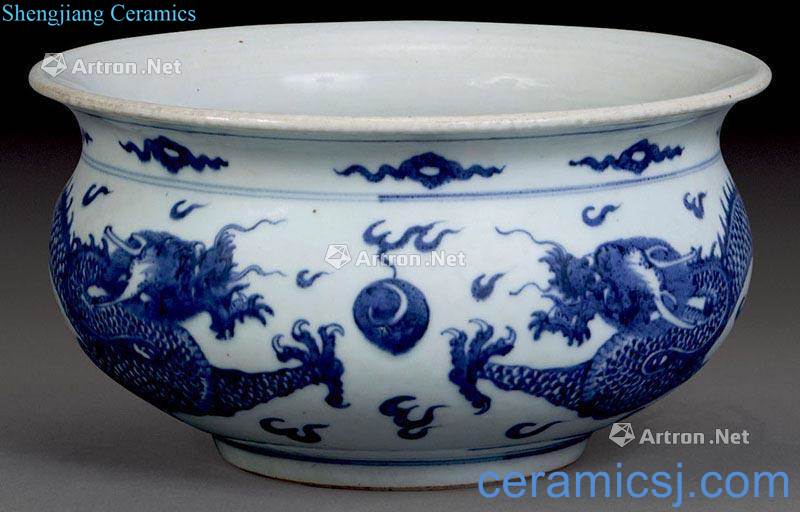 Qing dynasty blue-and-white praised the furnace