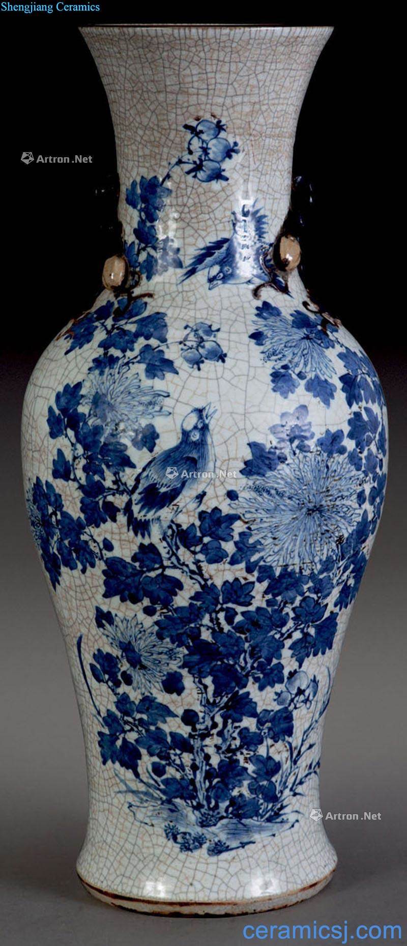 The elder brother of the qing dynasty porcelain porcelain painting of flowers and a bottle
